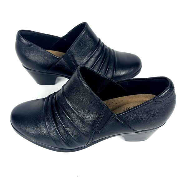 Clarks Emily Cove Black Leather Slip on Wedge heel Womens SZ 9.5 Casual Comfort - Picture 6 of 14
